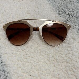 Stylish Gold and Brown Sunglasses